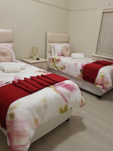 83 On Berry - thumb 5