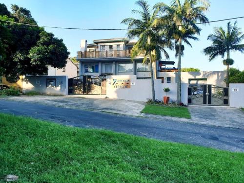 7 Dolphins - thumb 0