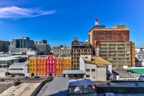 600A Perspectives - thumb 0