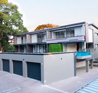 6 on Bompas Apartments - Tourism Africa