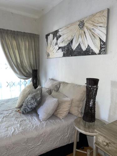 47 On Manson - thumb 5