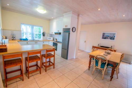 4278 River Club - thumb 1