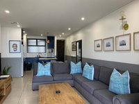 408 Point Bay Tourism Africa