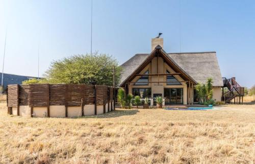 Zebula 4 Bedroom House IS12 - thumb 4