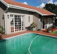 4 Michael Place - Tourism Africa