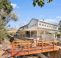 37A at Alexandra Avenue, Self Catering Executive Apartment - Tourism Africa