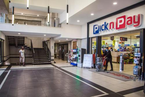 304 Lighthouse Towers - thumb 0