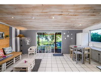 302 On Old Seaview Road - Milkwood Cottage Tourism Africa