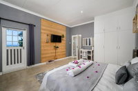 302 On Old Sea View Road Chelsea Tourism Africa