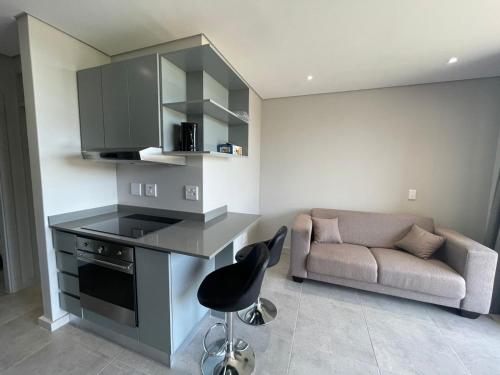 2six2 On Florida Road - thumb 4