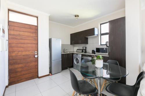 2Bedroom Apartment In A Secure Golf Estate.WIFI - thumb 0