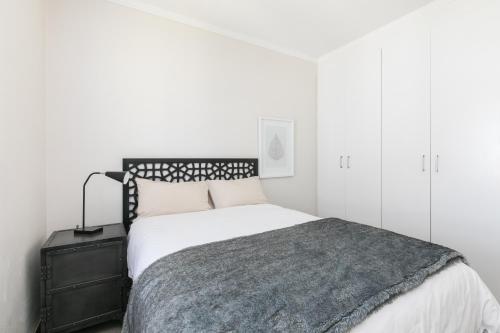 2Bedroom Apartment In A Secure Golf Estate.WIFI - thumb 3