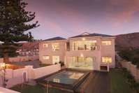 269 on Main Holiday Home Tourism Africa
