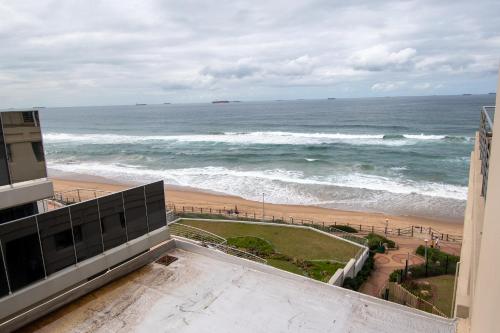 26 Bronze Beach - thumb 1