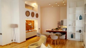 2 Bedroom Louise In Mutual Heights