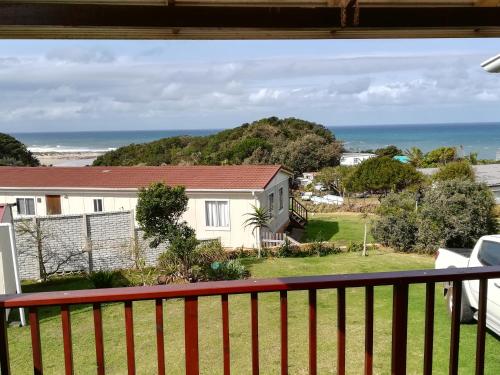 2 Bedroom Guest Suite At A-frame Glengariff Beach - thumb 0