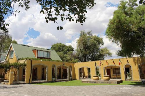 17 On Bird Guest House - thumb 1