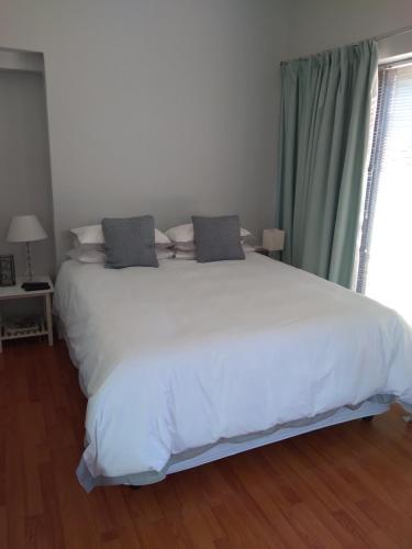 16 On Point - thumb 2