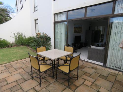130 BREAKERS RESORT HOTEL Umhlanga - thumb 0