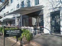 107 Dorpstraat Boutique Hotel