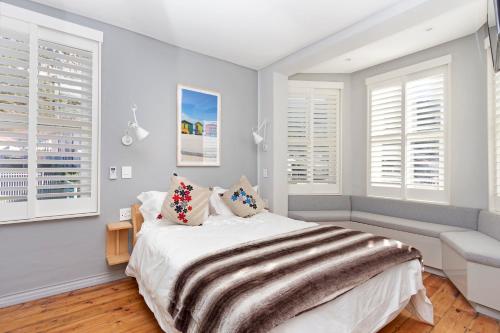 1 Bedroom Sparrow Unit Kalkbay - thumb 0