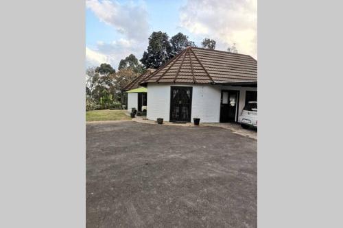 'Out Of Africa' On The Highway - thumb 1