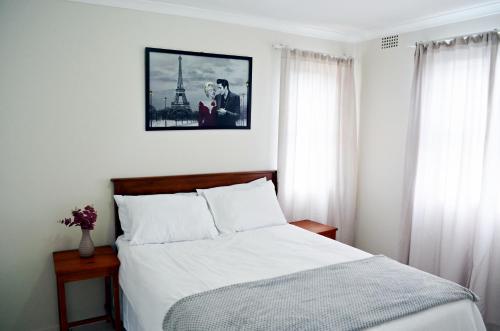 Broadway Self Catering Apartments - thumb 1