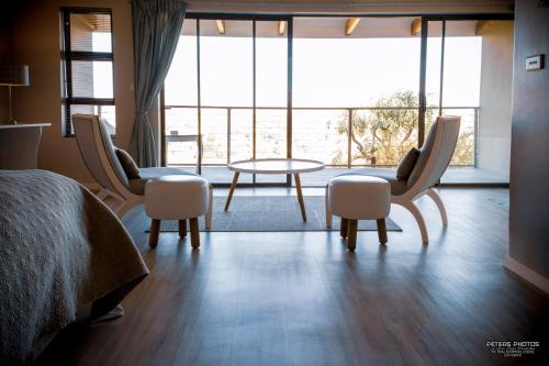 Buller's Rest Guest Lodge - thumb 1