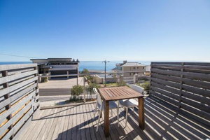 Camps Bay Studio Apartment - Luxurious With Stunning Sea View