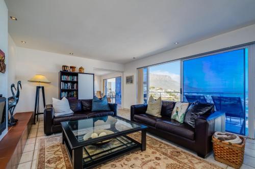 Camps Bay Terrace Penthouse - thumb 1