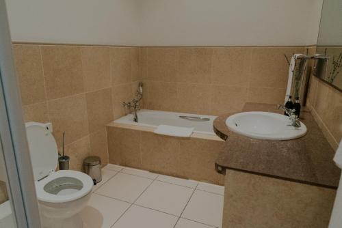 Cana Vineyard Guesthouse - thumb 1