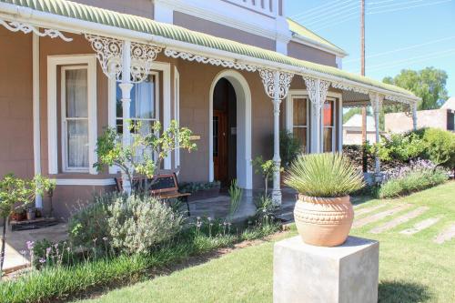Carmel Villa B&B Or Self-Catering - thumb 1