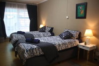 Casa en Gregg -Exquisite 2-bedroom spacious condo Tourism Africa