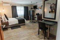 Casa Leitao Lodge Tourism Africa