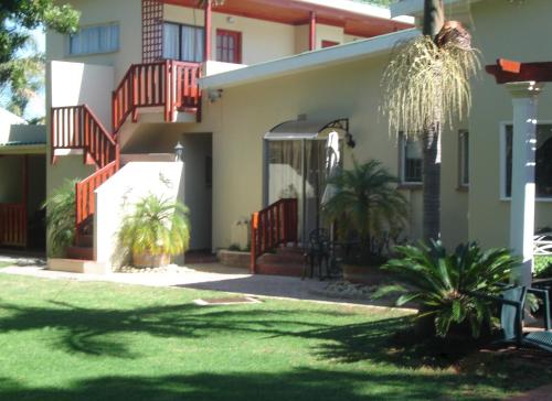 Cedar Lodge Guest House - thumb 3