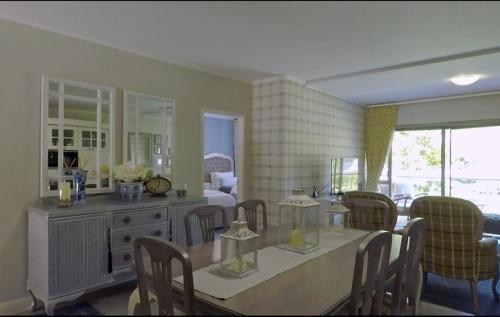 Century City Mayfair Luxury Apartments - thumb 1