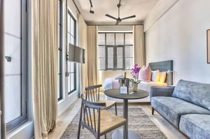 Charming Corner Unit At The Harri In The East City