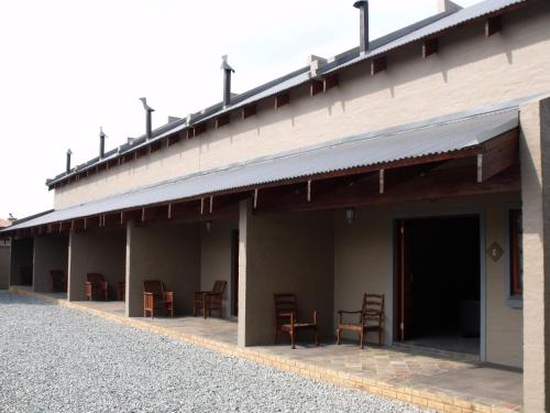 Commalong Lodge - thumb 0