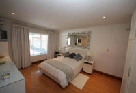Cosy private Self Catering Apartment for 2 People - The Munday Tourism Africa