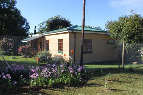 Cottage Suikerbekkie - thumb 1