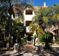 Court Classique Suite Hotel - Tourism Africa