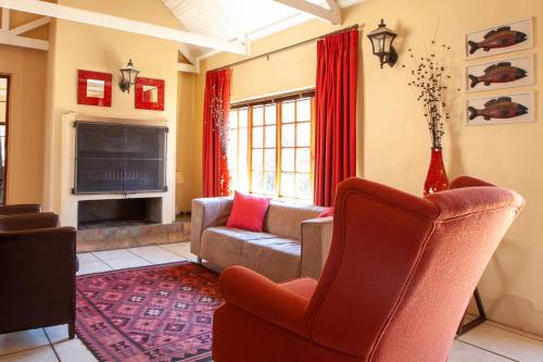 Crimson Cottage - thumb 2