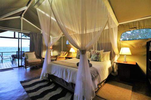 Crocodile Bridge Safari Lodge - thumb 5