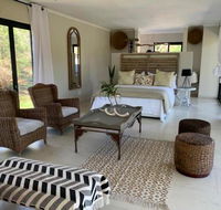 Crocodile Sands River Lodge - Tourism Africa
