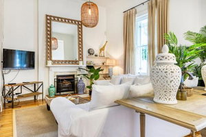 Croxteth Victorian House In Green Point Village
