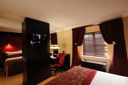 Cycad Guest House - thumb 2