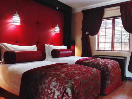 Cycad Guest House - thumb 1