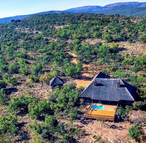 Destri Lodge - thumb 1