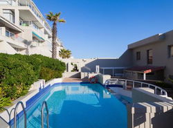 Dolphin Beach Hotel Self Catering Apartments