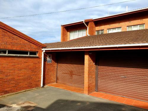 Dolphin View Self Catering - thumb 1